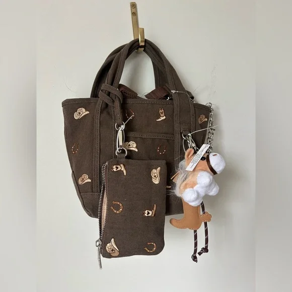 Viral Madden Girl Western Brown Mini Tote with bag charms - Picture 2 of 7
